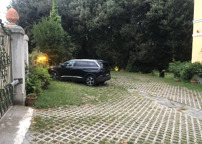 Villa La Dogana B&B Di Charme - Historic Villa With A Beautiful Garden - Private Parking