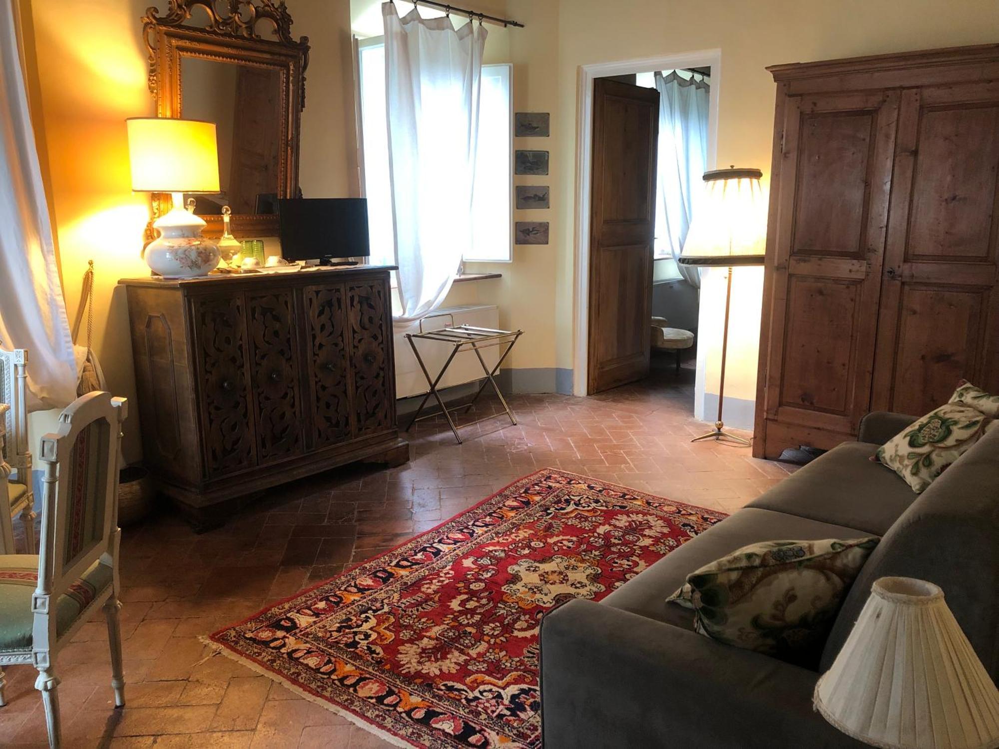La Dogana Di Charme - Historic With A Beautiful Garden Couette-café Lucques