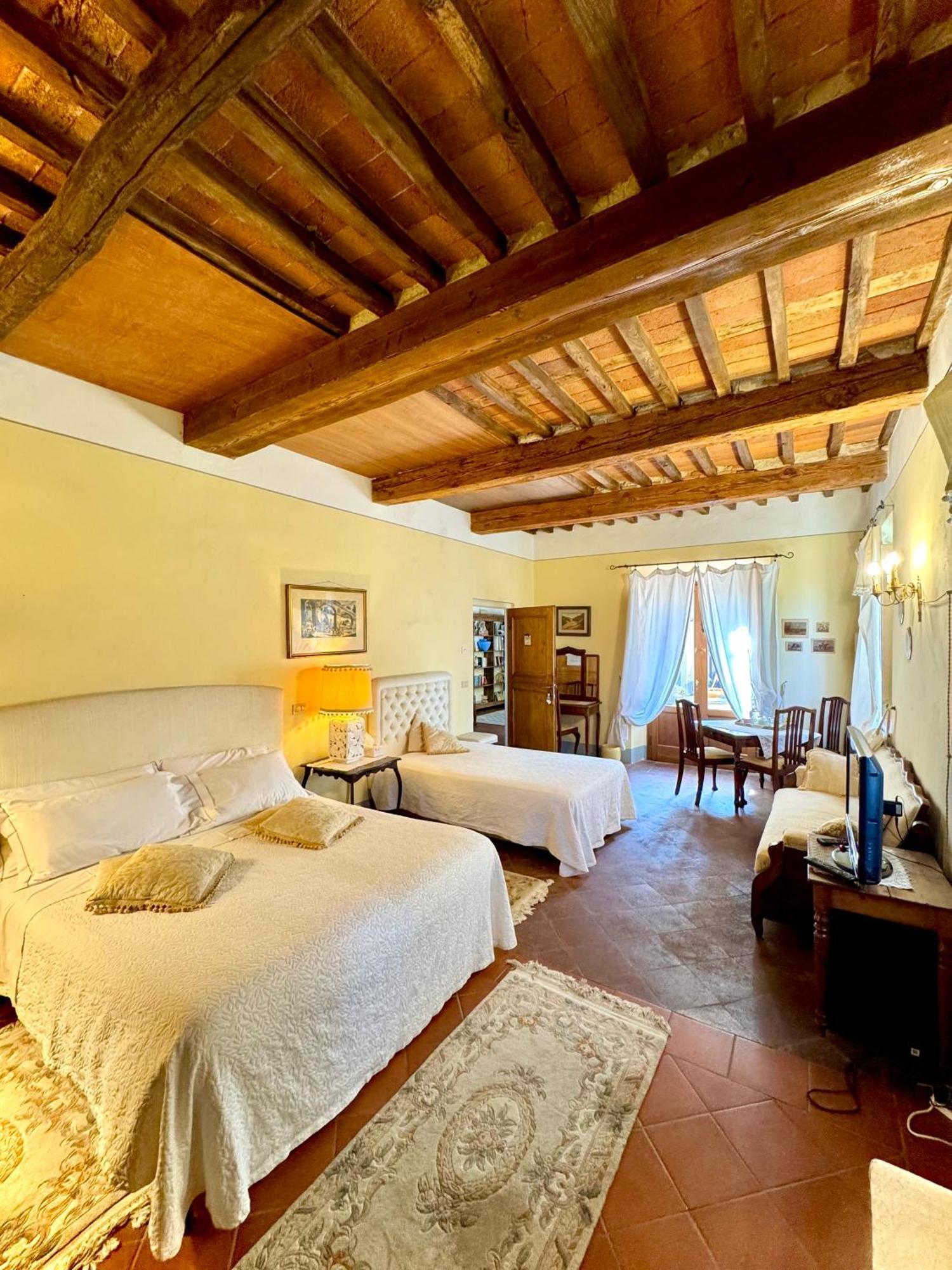 La Dogana Di Charme - Historic With A Beautiful Garden Lucca
