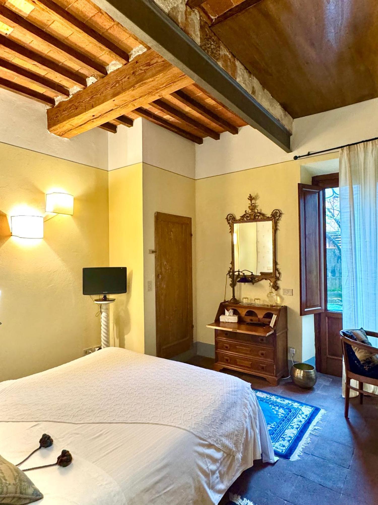 La Dogana Di Charme - Historic With A Beautiful Garden