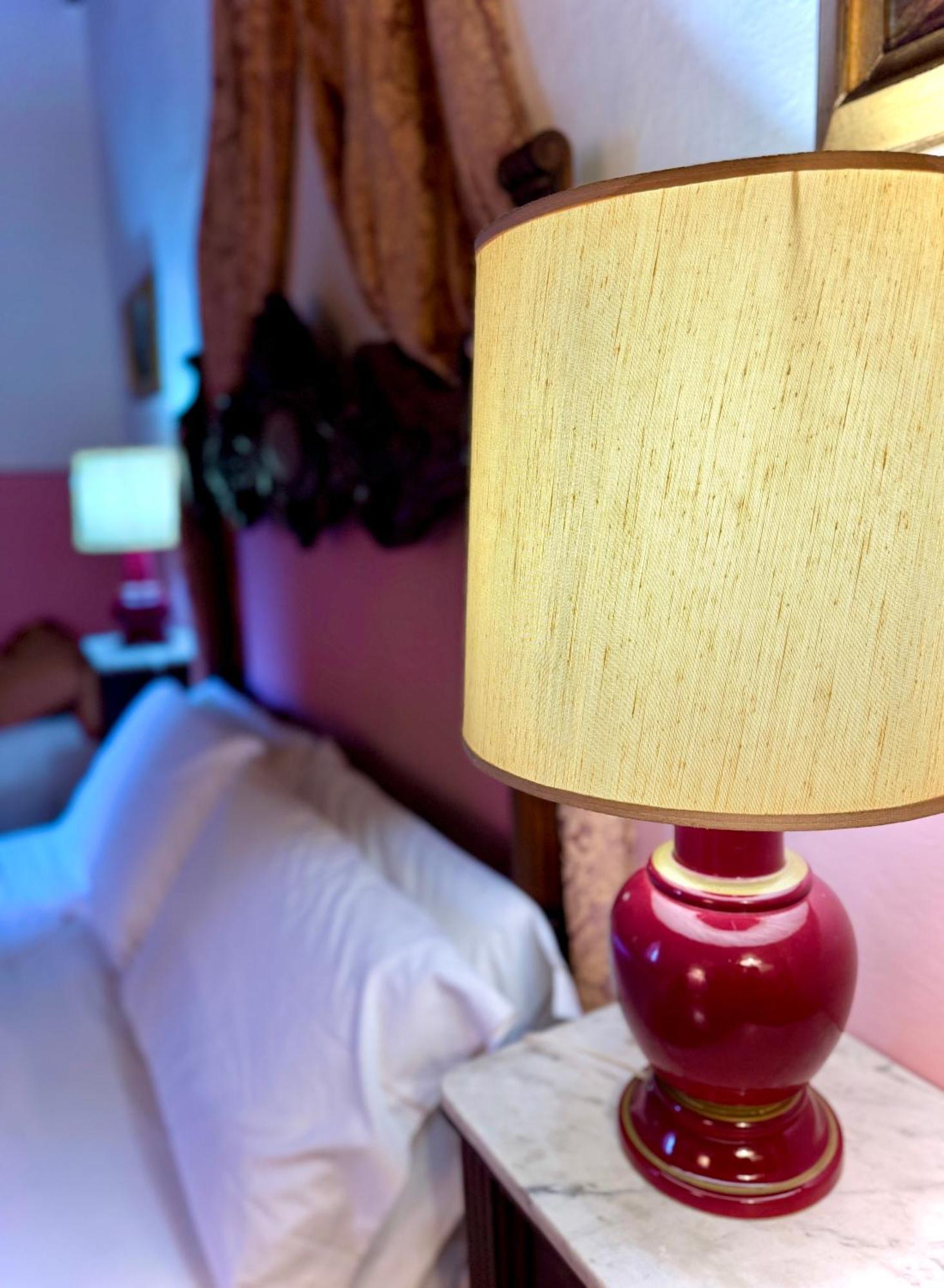 La Dogana Di Charme - Historic With A Beautiful Garden - Private Parking