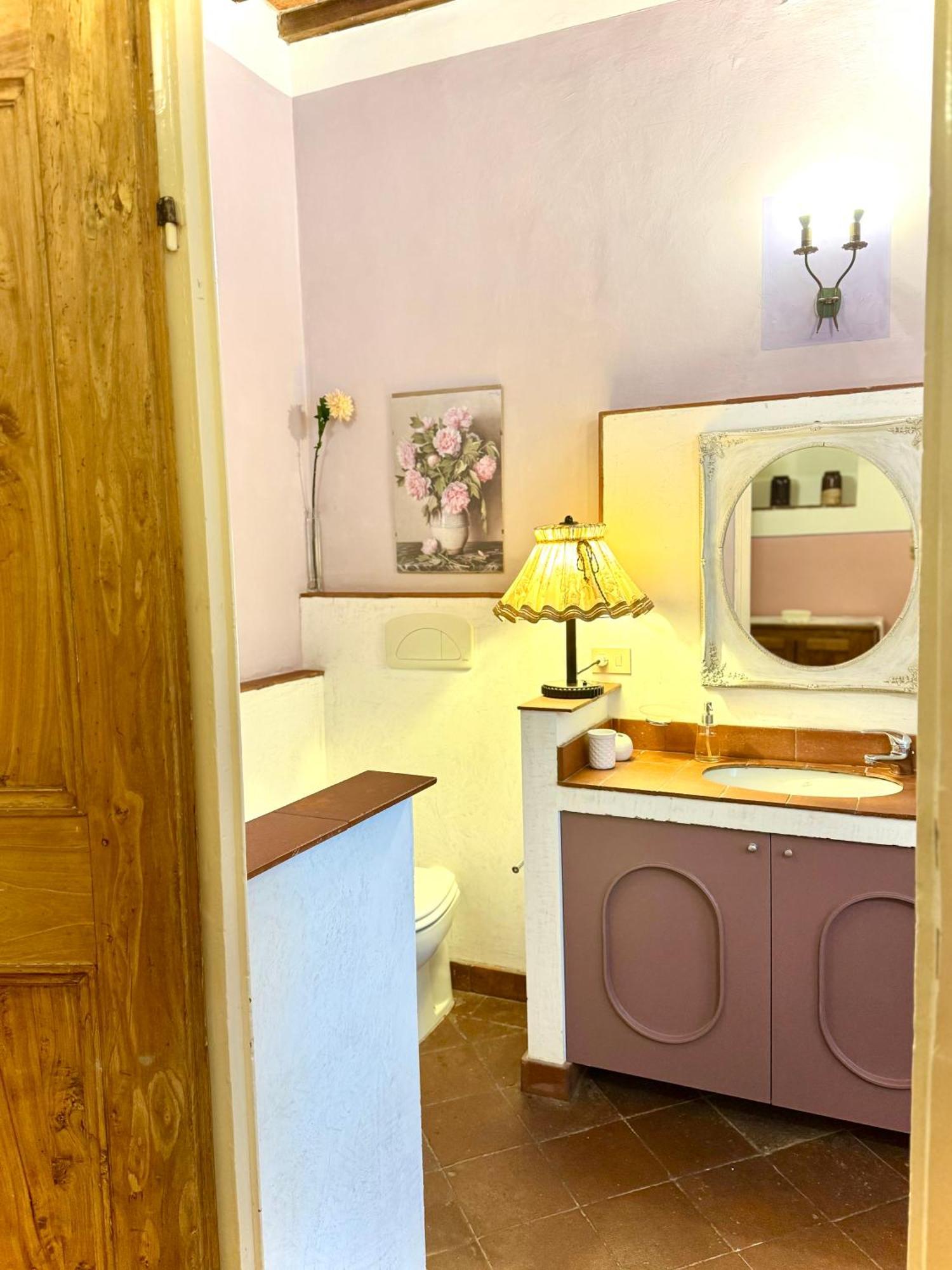 La Dogana Di Charme - Historic With A Beautiful Garden Lucques