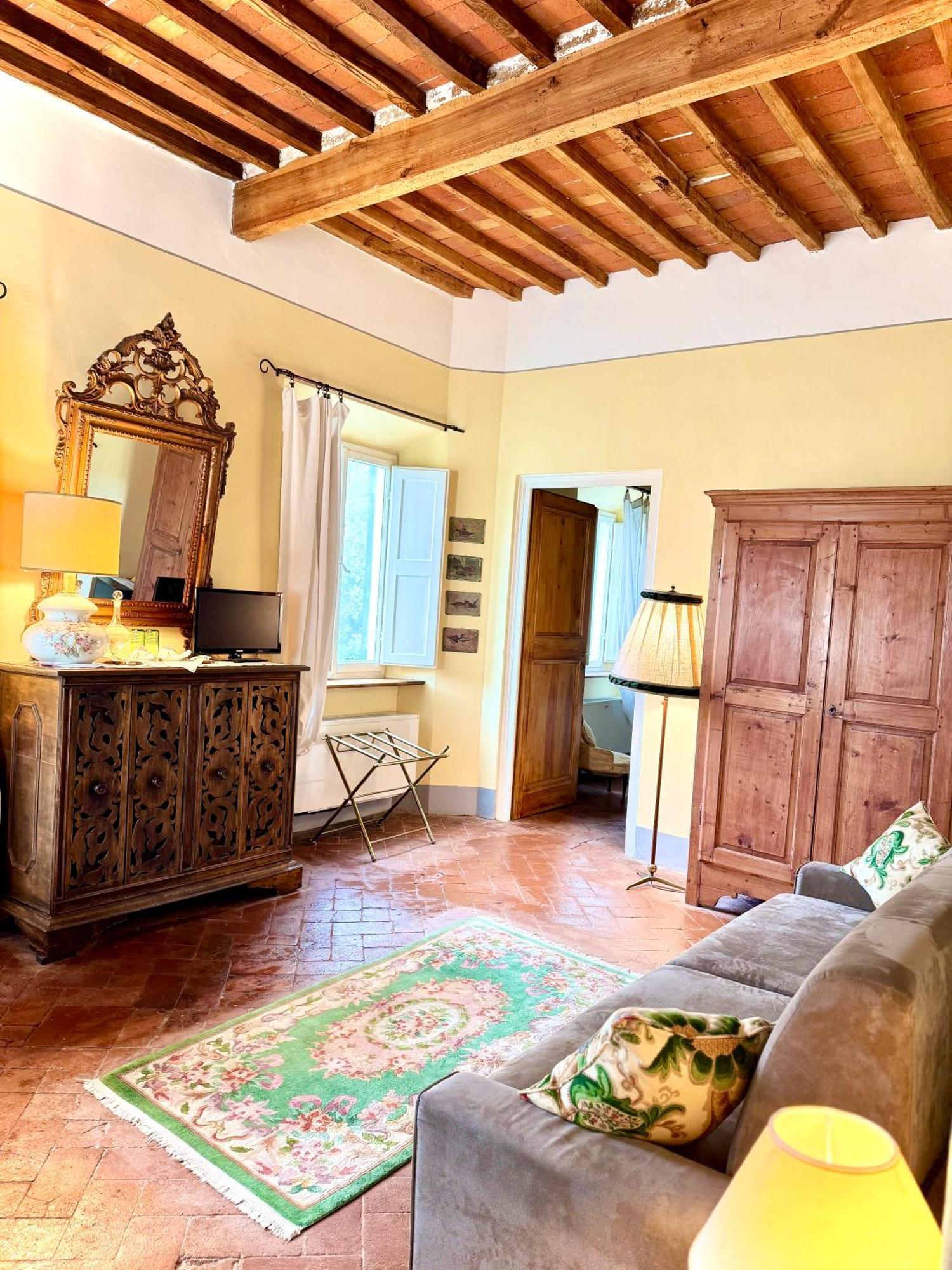 La Dogana Di Charme - Historic With A Beautiful Garden 2*